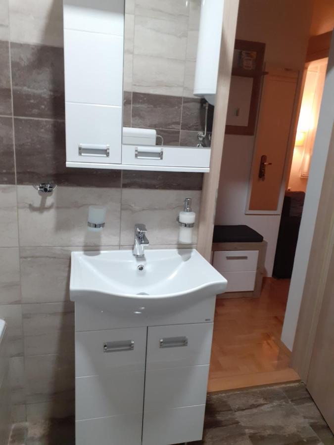 Apartman Vlada Apartment Pirot Luaran gambar